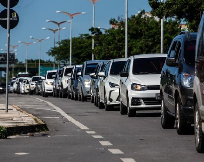 Contribuinte com IPVA atrasado pode acertar com descontos