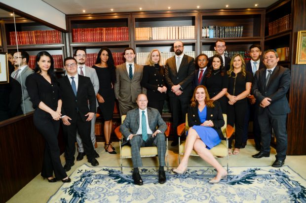 ​Advogado Demóstenes Torres, defensor do Estado de Direito, ou seja, do cidadão