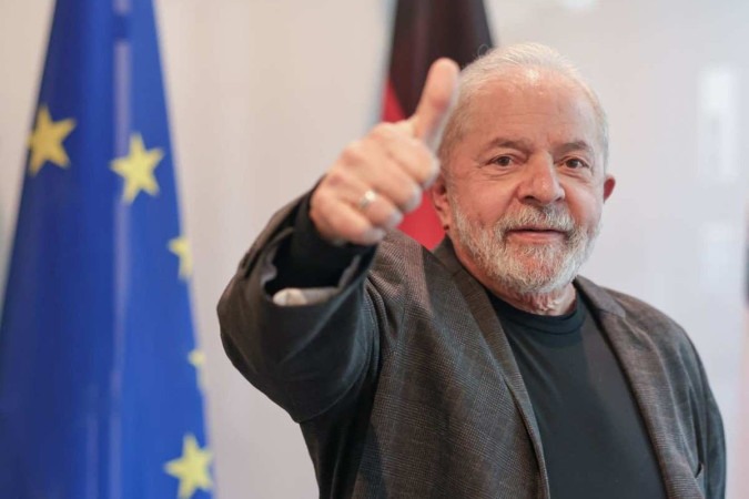 Lula sanciona nova lei de valorização do salário mínimo hoje (28)