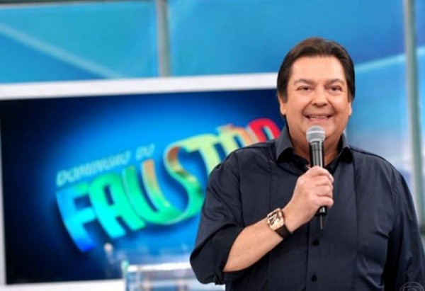 Faustão começa fisioterapia e tem função cardíaca normalizada